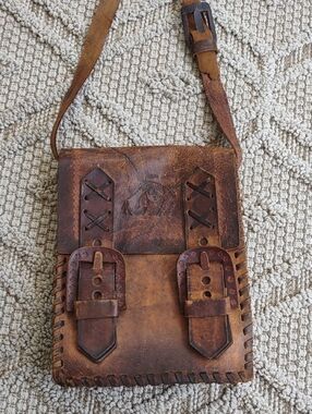 Vintage 70s Hand Tooled Brown Leather Boho Crossbody Bag